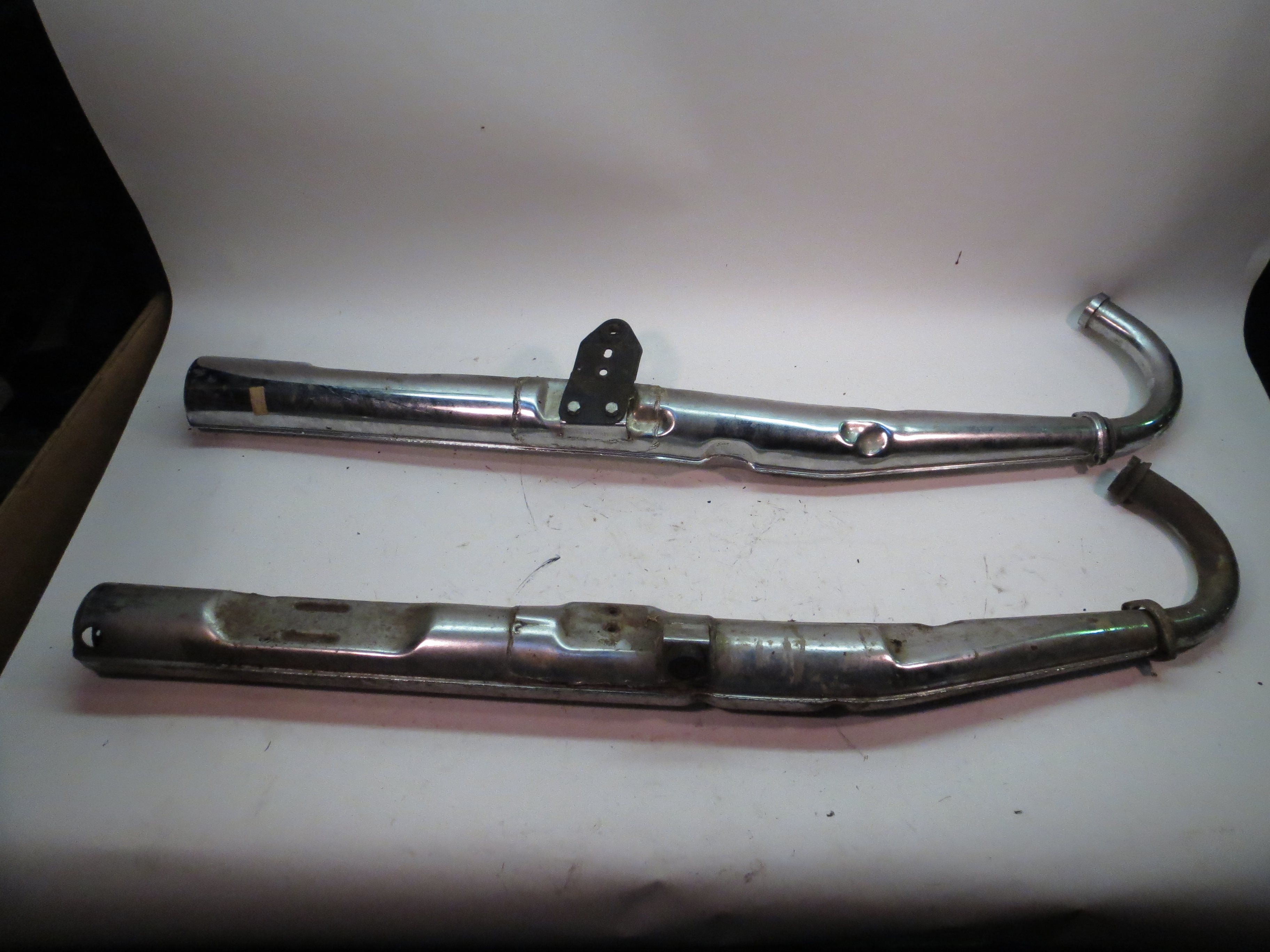 Kawasaki H1 500 Tailpipes Chambers Mufflers