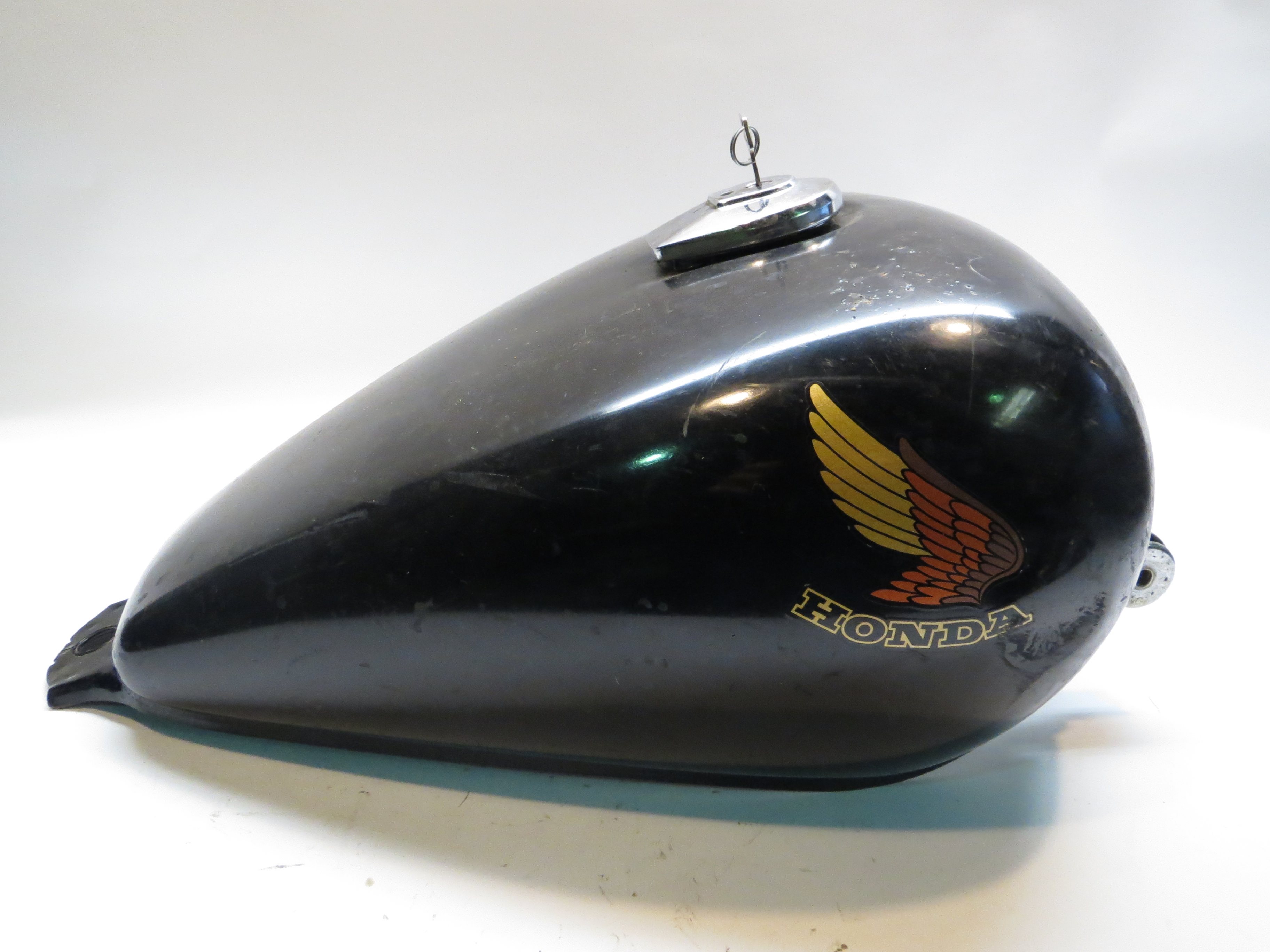 1985 Honda shadow gas tank #3